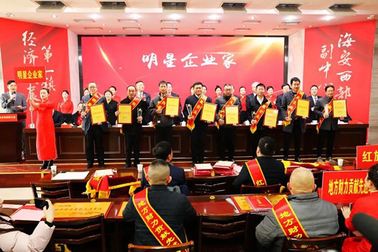 榮耀啟新程 冠猴智能喜獲政府表彰